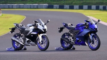 yamaha r15 v4