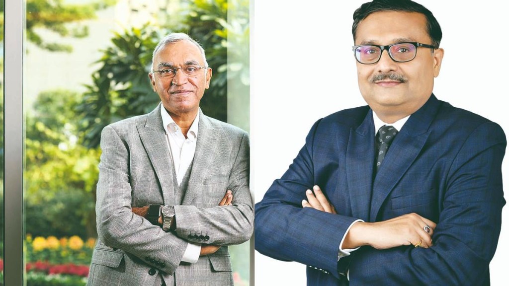 Satish Sharma, president, APMEA, Apollo Tyres and (right) Kaushik Mitra, senior director, Cloud ERP, Oracle India