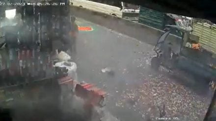 The CCTV footage of the incident in Noida is widely shared on social media. (Photo: Screengrab/twitter)