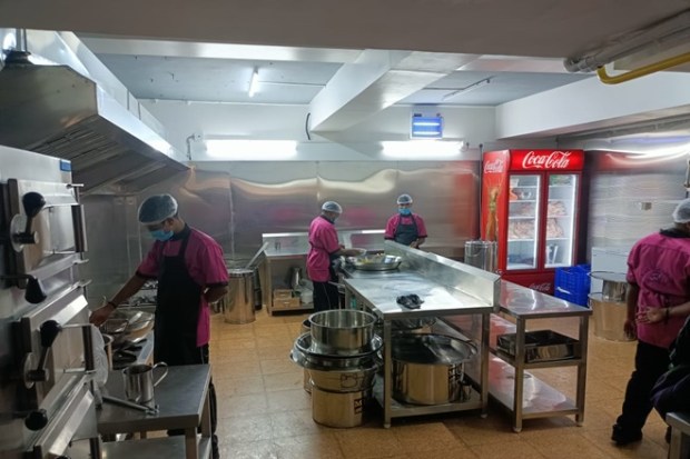 KSR Bengaluru Station beckoning you for sumptuous meals on board – See PICS