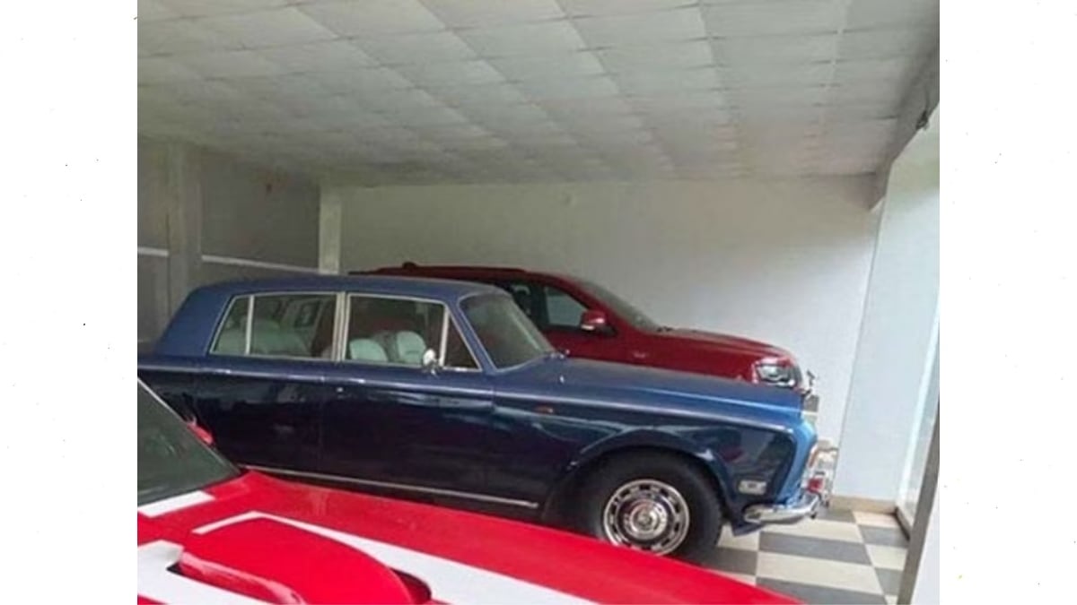According to reports, this particular luxury sedan came in the news after Dhoni was seen having food with his friends while this car was being repaired at a workshop. It is powered by a V8 engine and comes with a GM-sourced Hydramatic gearbox and a triple-circuit braking system.