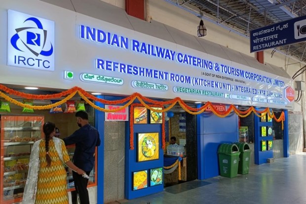 KSR Bengaluru Station beckoning you for sumptuous meals on board – See PICS