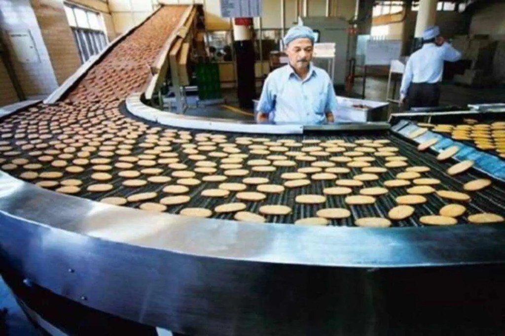 The outbound shipments of meat, dairy and poultry products, however, dipped by 0.68 per cent to USD 3 billion 