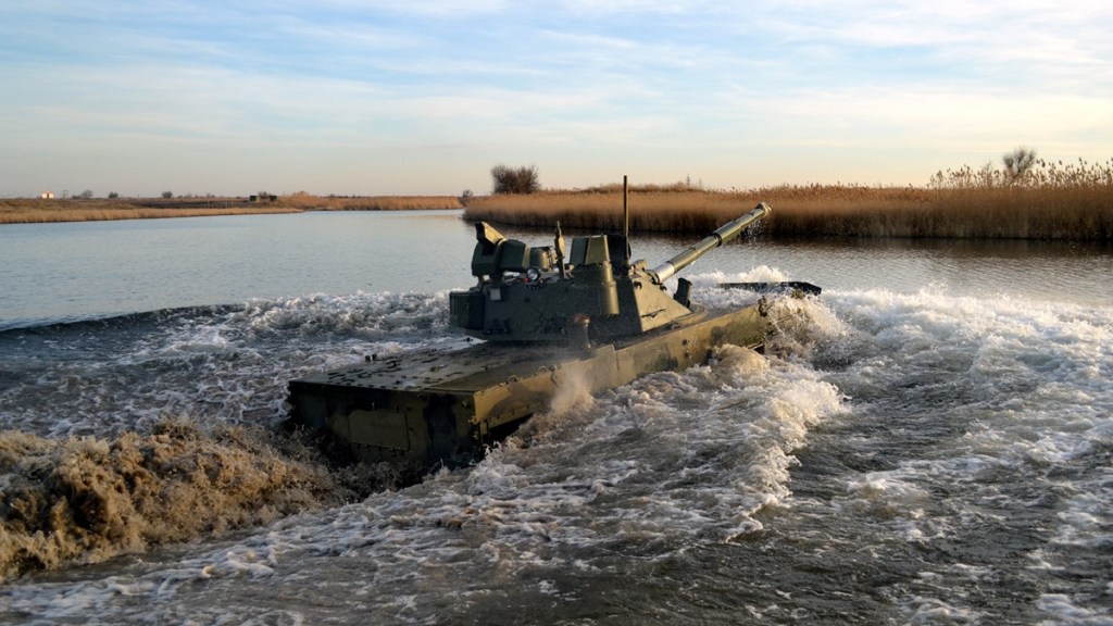 The Sprut-SDM1 light amphibious tank is the only existing light amphibious fighting vehicle in its class that has the firepower of the main battle tank and is equipped with a 125 mm gun. (Image Courtesy: Rosoboronexport )










