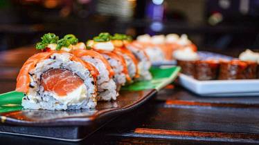 Sushi, Sushi myth, best sushi delhi, sushi making, how to make sushi