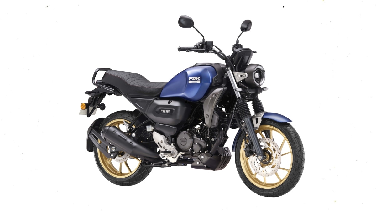 The Yamaha FZ-X gets golden alloys as standard. It also gets LED flashers and a new colour scheme - Matte blue. Priced at Rs.1,36,900, ex-showroom, Delhi.