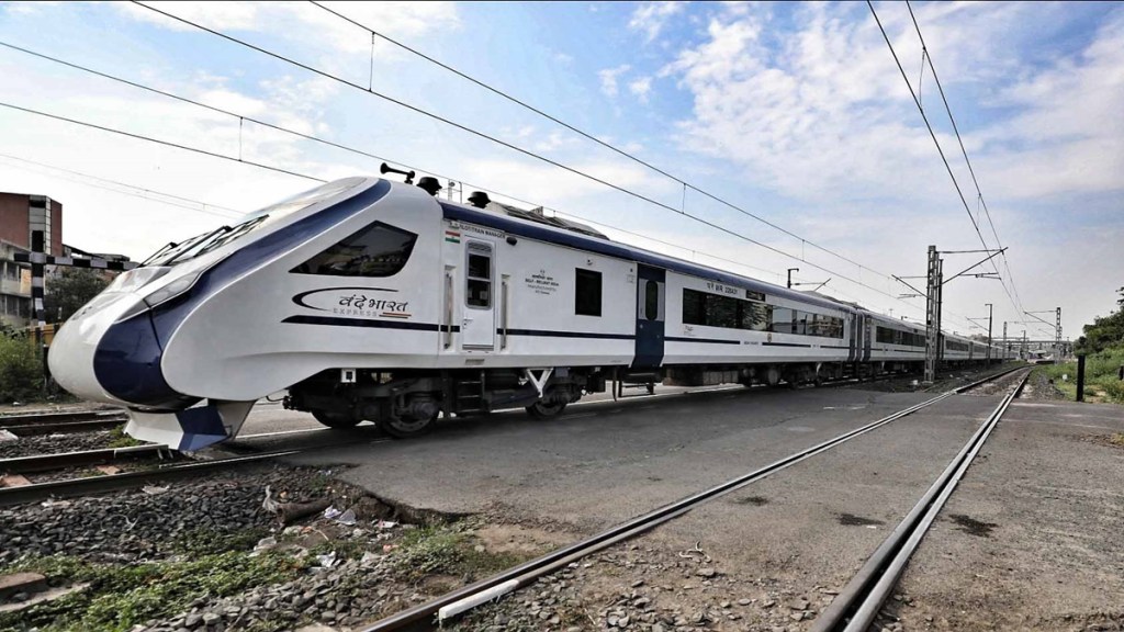 vande bharat, vande bharat train, vande bharat express, vande bharat train route, vande bharat train speed, vande bharat ticket price, vande bharat train delhi to varanasi, vande bharat express from delhi to varanasi, delhi to varanasi vande bharat, delhi to varanasi vande bharat express train, ndls bsb vande bharat