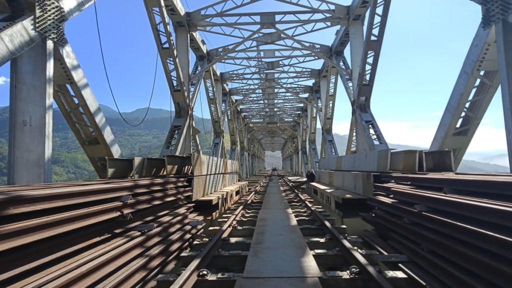 Jiribam Imphal, Jiribam Imphal railway line, Jiribam to Imphal, Jiribam Imphal railway, Jiribam Imphal railway project, Jiribam to Imphal train, Jiribam Imphal railway line map, Jiribam to Imphal railway bridge, Jiribam Imphal railway line project,