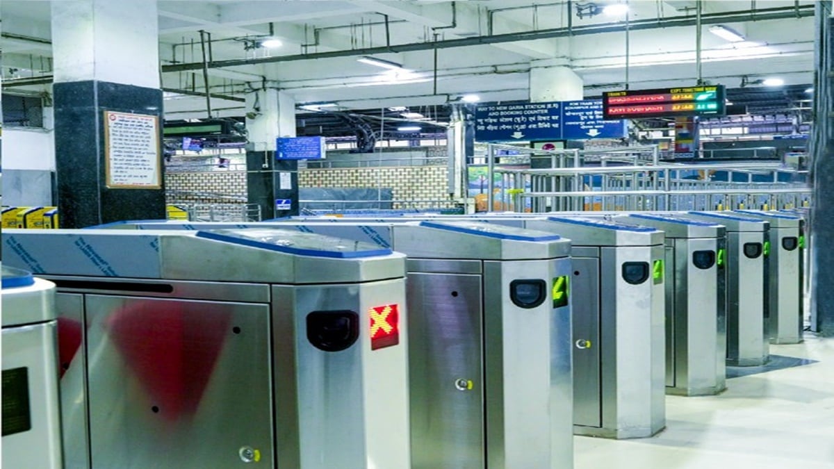 kolkata metro, kolkata metro gates, kolkata metro afc-pc gates, kolkata metro start date, kolkata metro route map, kolkata metro kavi subhash metro station, kolkata metro news, kolkata metro latest news, kolkata metro kavi subhash station,