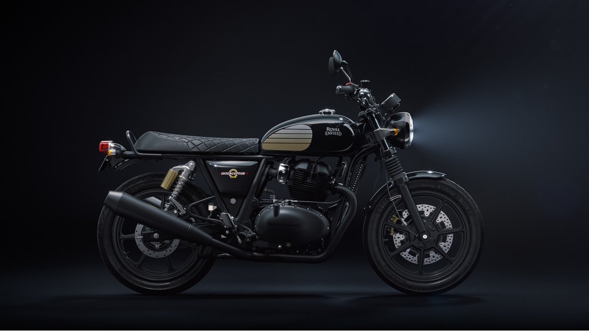 The Royal Enfield Interceptor 650, on the other hand, is powered by a 648cc air-cooled, four-stroke, parallel-twin engine that produces 47 horsepower and 52 Nm of torque.