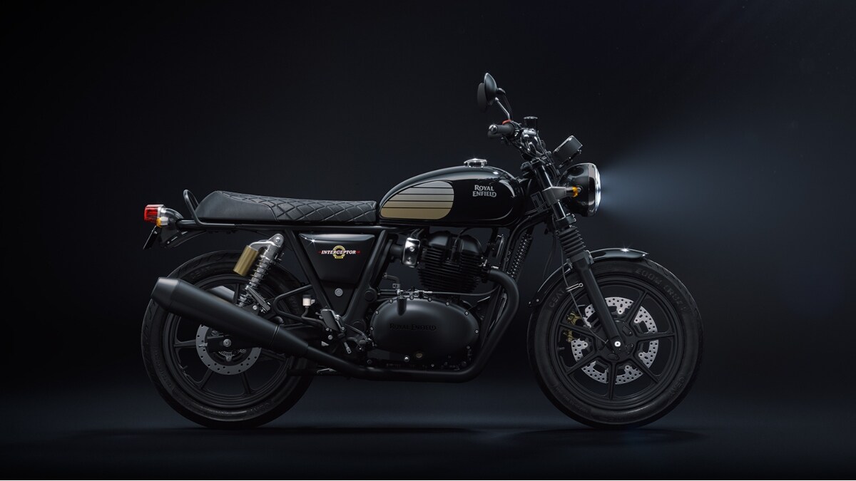 The new options will be sold alongside the existing colourways- Mr Clean, Dux Deluxe, British Racing Green and Rocker Red.