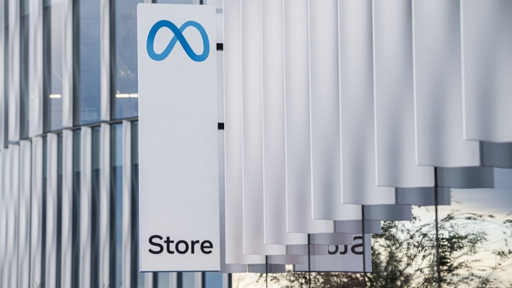 Meta, Twitter, social media, Twitter rival, digital town square, Elon Musk, suspended accounts, paid account verification, Facebook, Instagram, TikTok, investments