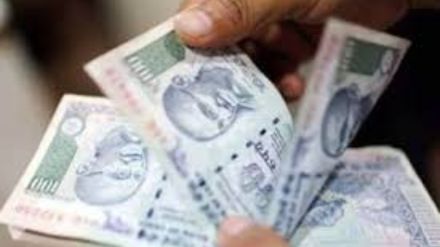 ARCs rely on tech, partnerships to service retail loans ARCs rely on tech, partnerships to service retail loans