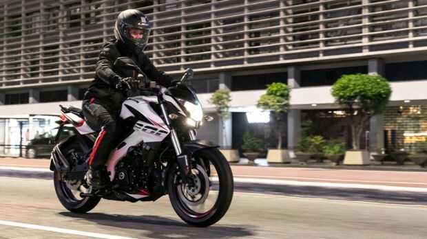 pulsar ns 200