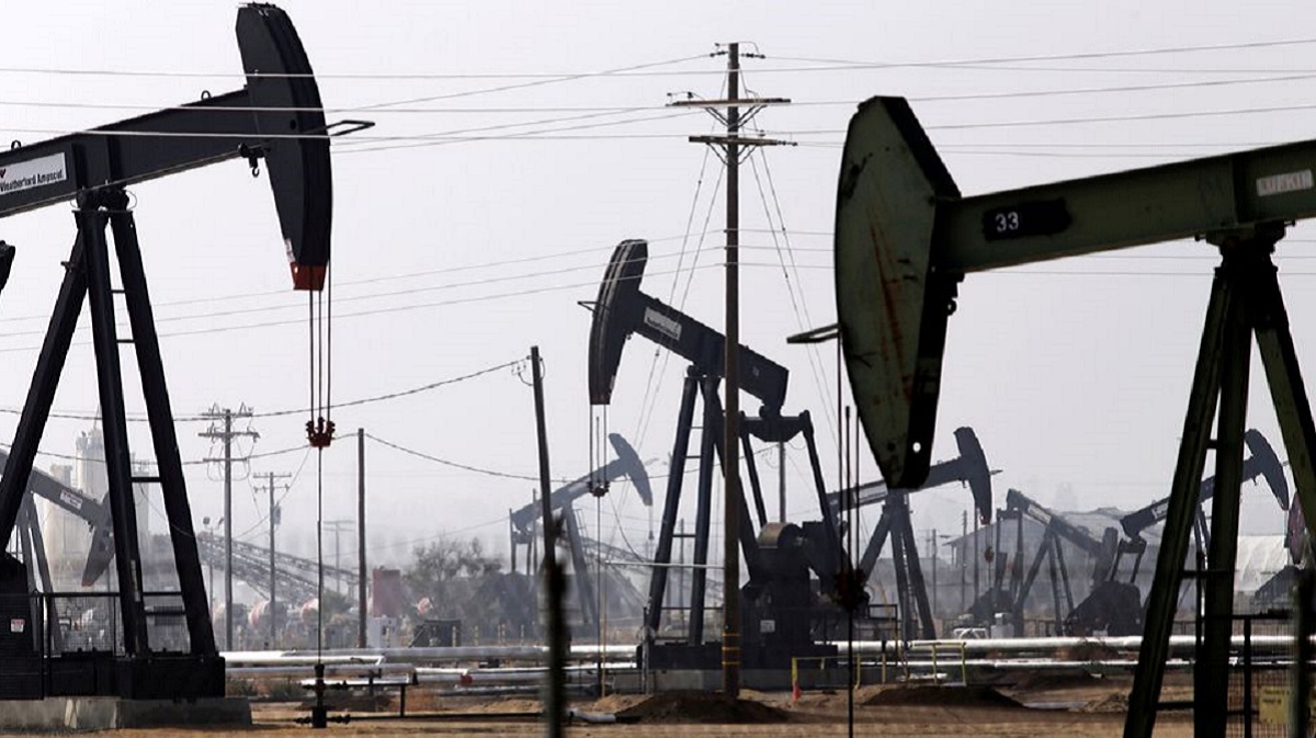Russian oil, global energy flows, sanctions, crude oil, oil trade, revenue, crude sales, shipping services, supply buyers, commerce ministry, logistics costs, exports, US-China tensions Russian oil, global energy flows, sanctions, crude oil, oil trade, revenue, crude sales, shipping services, supply buyers, commerce ministry, logistics costs, exports, US-China tensions