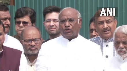 Congress president Mallikarjun Kharge. (Photo: ANI)