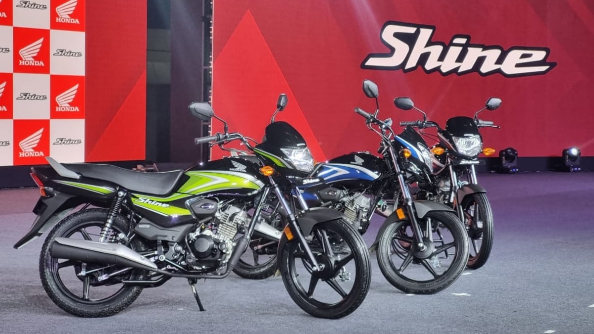 Honda Motorcycle & Scooter India (HMSI) has introduced its most affordable motorcycle for the Indian market. The new 2023 Honda Shine 100 has been launched in India at Rs 64,900, ex-showroom.