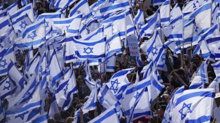 Israel tensions ease as Netanyahu pauses judicial overhaul Israel tensions ease as Netanyahu pauses judicial overhaul