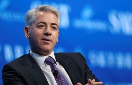 Bill Ackman, US Fed, rate hike, deposit outflows, banks, Federal Reserve, consumers, banking crisis