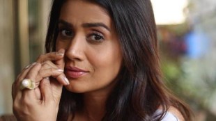 sonali kulkarni, sonali kulkarni controversy, sonali kulkarni india women, sonali kulkarni lazy women, sonali kulkarni career, sonali kulkarni husband, sonali kulkarni statement, sonali kulkarni age, sonali kulkarni speech, sonali kulkarni twitter