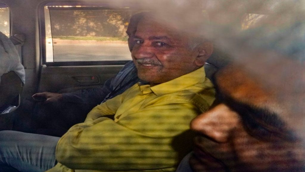 Delhi Deputy Chief Minister Manish Sisodia being taken to Rouse Avenue Court by CBI officials in the excise policy case, in New Delhi, Monday, Feb. 27, 2023. (PTI Photo)
 Delhi Deputy Chief Minister Manish Sisodia being taken to Rouse Avenue Court by CBI officials in the excise policy case, in New Delhi, Monday, Feb. 27, 2023. (PTI Photo)