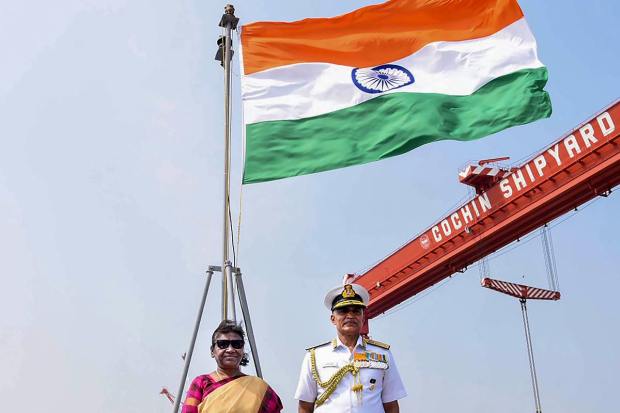 **EDS: IMAGE VIA RB OFFICE** Kochi: President Droupadi Murmu with Chief of the Naval Staff Admiral R. Hari Kumar during a visit to the Indigenous Aircraft Carrier INS Vikrant, in Kochi, Thursday, March 16, 2023. (PTI Photo) (PTI03_16_2023_000243A)