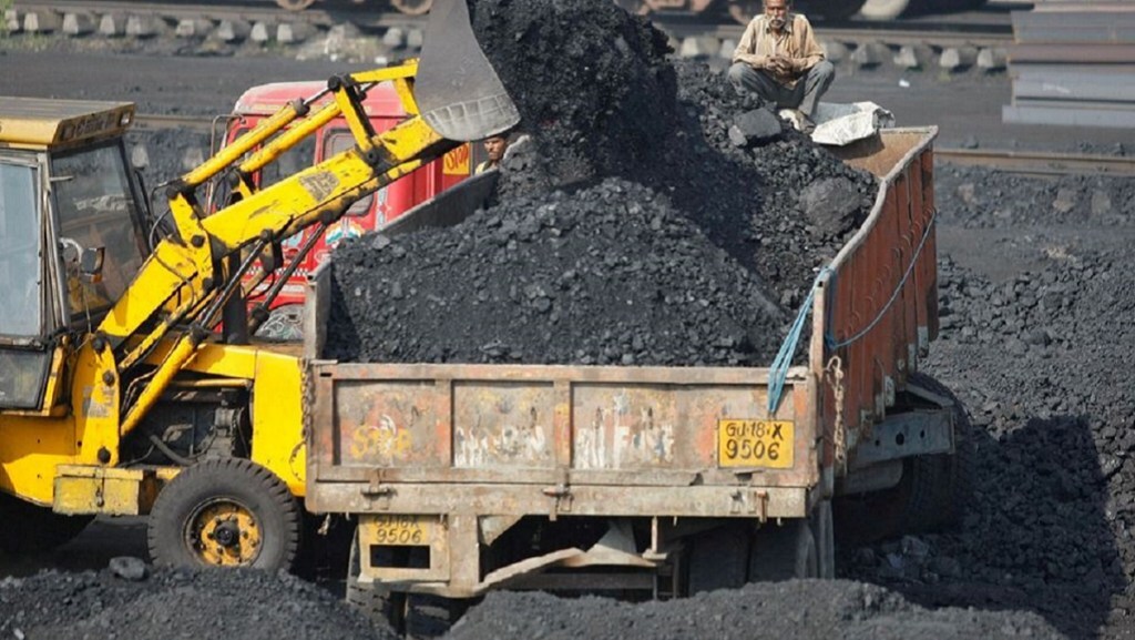 industries, coal, heat-waves, coal stock, consumption, shipments, demand, coal infrastructure, power demand, domestic supplies, Hindalco Industries, hydropower