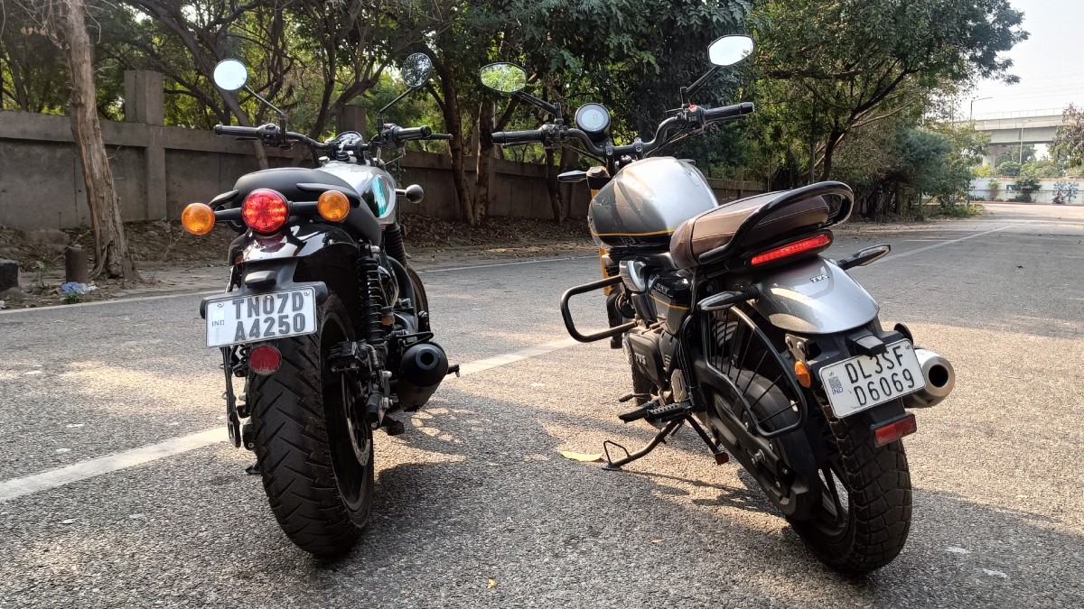 In terms of engine performance, both these retro cruiser motorcycles are completely different from each other. While their power output is identical, RE develops more torque and they sound and feel very different.