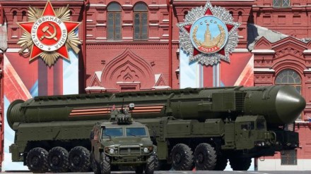 Russia's Decision to Deploy nuclear weapons in Belarus
