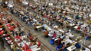 polyster, Polyester yarn, manufacturer, price hike, domestic demand, raw material, consumption, China, PTA, MEG, price moderation, ready-made garments, capacity addition, working capital, demand-supply