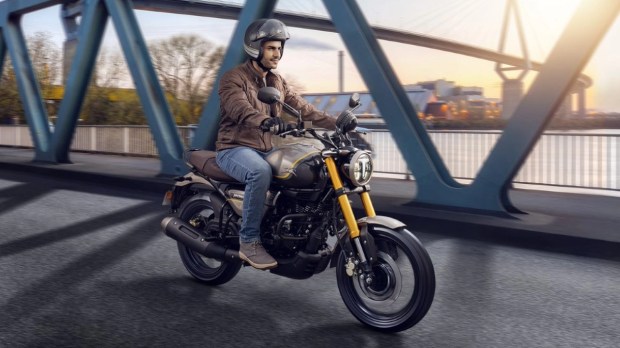 tvs ronin performance