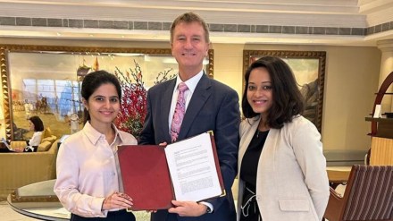 Under the agreement, CQU will offer course modules on economics, finance, and journalism with Indian universities. Under the agreement, CQU will offer course modules on economics, finance, and journalism with Indian universities.