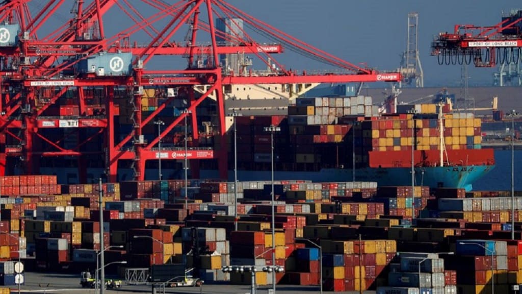imports, trade gap, demand slowdown, economy, exports, recessionary fears, price pressures, RBI, services exports, account deficit