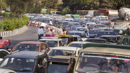 Chirag Delhi flyover, Repair work, Chirag Delhi, flyover, Commuters, traffic jams, Routes, Roadways, Infrastructure Chirag Delhi flyover, Repair work, Chirag Delhi, flyover, Commuters, traffic jams, Routes, Roadways, Infrastructure