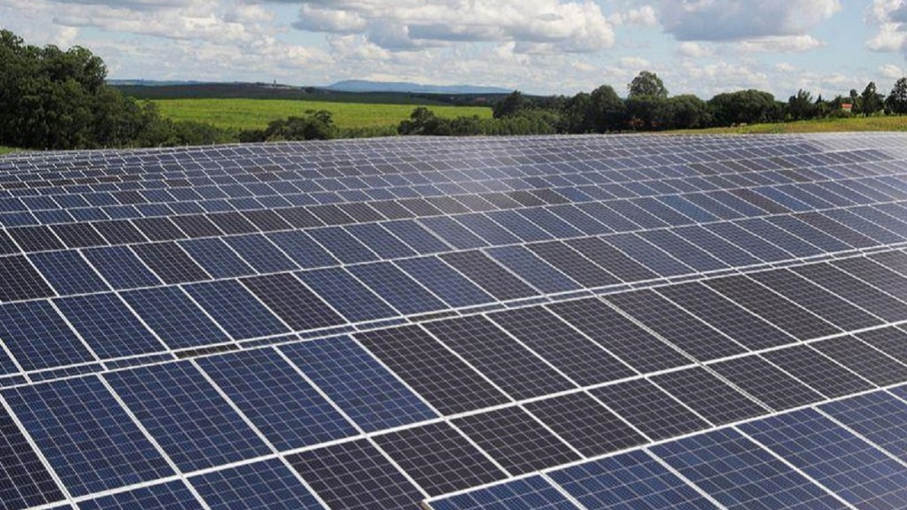 solar incentive, Reliance Industries, Tata Power, domestic manufacturing, imports, JSW Energy, supply chains, Make in India, Solar Energy Corp