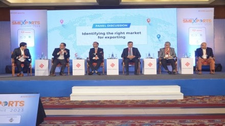 msme exports, small business exports, fe smexports, global trade, cross border trade, merchandise exports, services exports, trade deficit