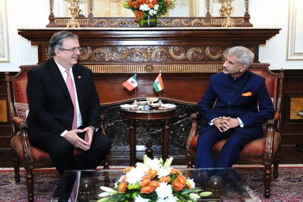 S Jaishankar meets Marcelo Ebrard C, Foreign Minister of Mexico on #G20FMM sidelines. The conversation was on strong multilateral cooperation and G20 agenda. Focused on issues related to growth and development. (Twitter/@DrSJaishankar)