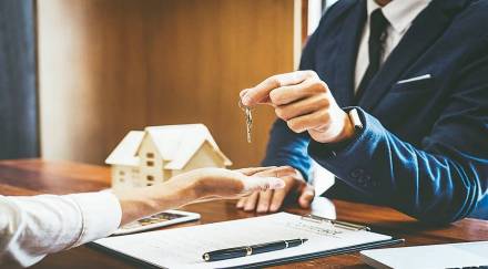 Housing.com, monthly traffic, digital adoption, investments, advertising, marketing, revenue growth, losses, technology, brand building, real estate