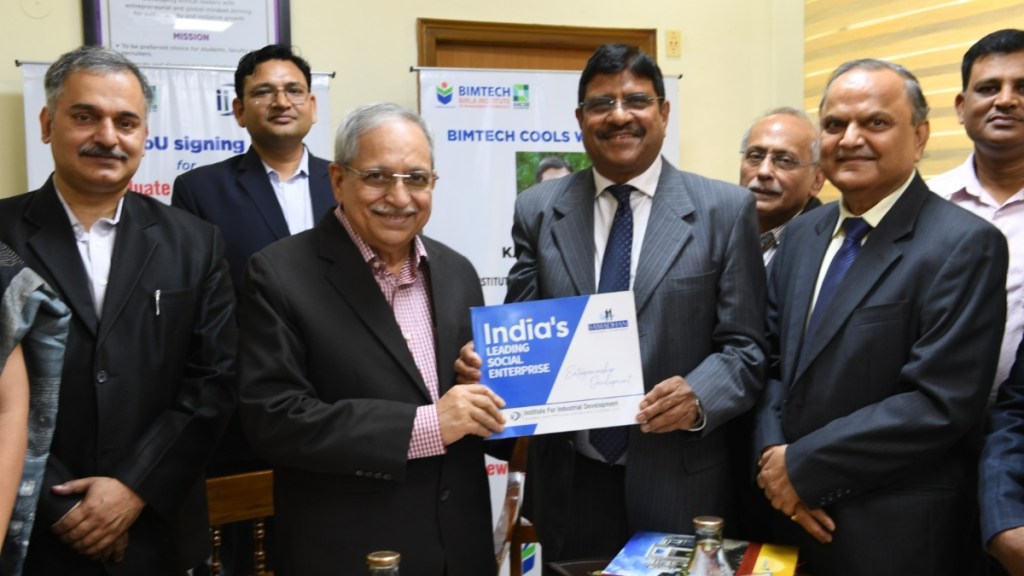 The certificate programme aims to benefit professionals with an entrepreneurial mindset.