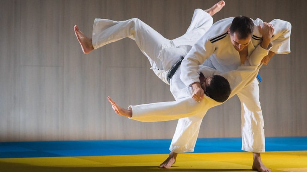 Through this collaboration, coaches with years of experience will guide Indian athletes. Through this collaboration, coaches with years of experience will guide Indian athletes.