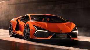 lamborghini revuelto