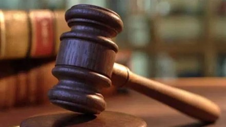 NCLAT, Reliance Capital