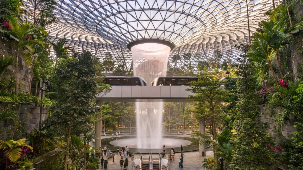 lifestyle, singapore, changi airport