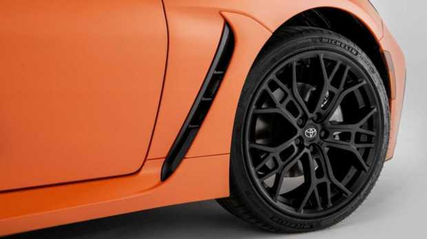 The GR86 will feature 18-inch black alloy wheels, adaptive LED headlights, heated front seats, aluminium pedals, and an 8.0-inch multimedia display amongst others.