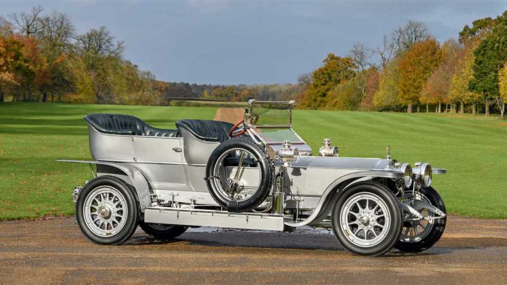 unique cars from rrr movie