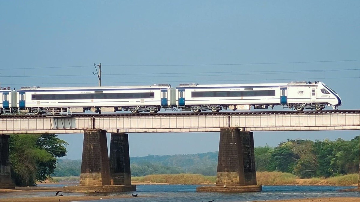 Vande Bharat, Vande Bharat train, Vande Bharat train route, Vande Bharat express, Vande Bharat train kerala, Vande Bharat train speed, Vande Bharat train kerala, Vande Bharat train kerala booking, Vande Bharat train kerala timings, Vande Bharat train kerala number, Vande Bharat train kerala stops, Vande Bharat train kerala features, Vande Bharat train kerala to stop, Vande Bharat train kerala fare, Vande Bharat train kerala fare chart, Vande Bharat train kerala fare price, tvc vande bharat, tvc vande bharat express booking, tvc vande bharat ticket booking, tvc vande bharat 20633, tvc vande bharat 20634, tvc vande bharat details,tvc vande bharat launch date, vande bharat review, kerala vande bharat,