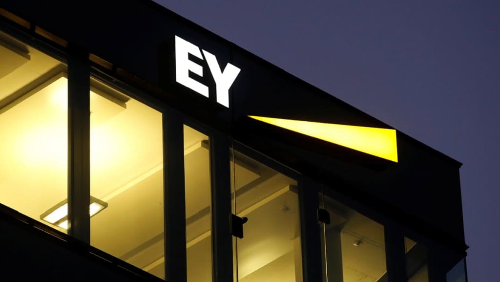EY, split, restructure, audit, consulting units, Big Four accounting firm, tax practice, asset, legal liabilities,