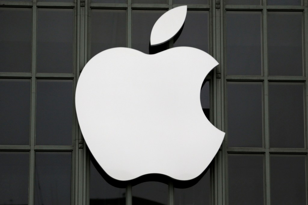 Apple, India
