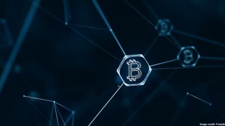 Reportedly, Dialect, Crossmint, Helium, and Wordce utilise state compression