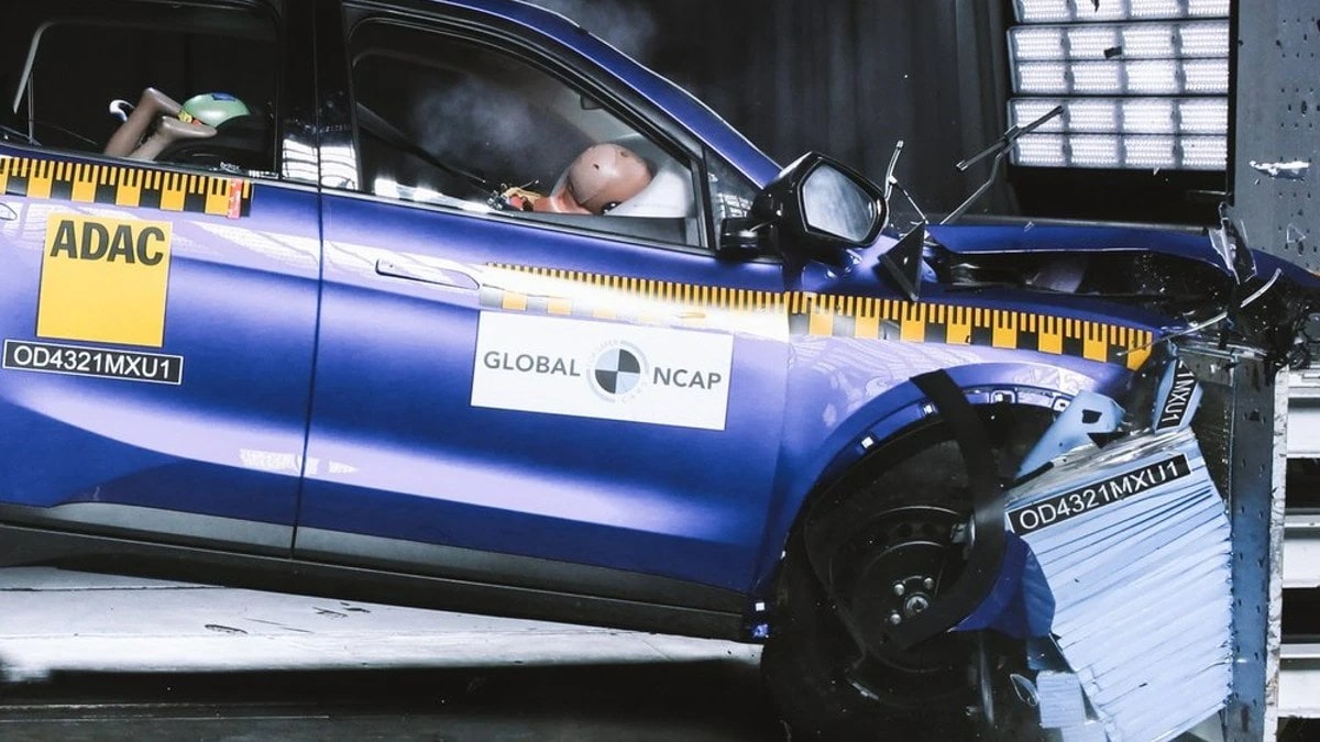 Finally, the last car on the list is the Mahindra XUV700. It achieved an impressive 5-star rating for adult occupant protection and 4-stars for child occupant protection in the Global NCAP crash test.